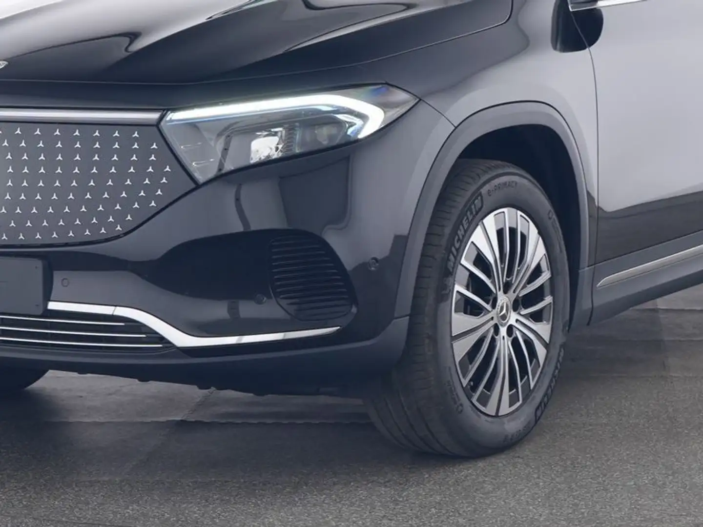 Mercedes-Benz EQA 300 4M EL-ART-ADV+ PANO WDGS SOUND VZA KEYLG Negru - 2