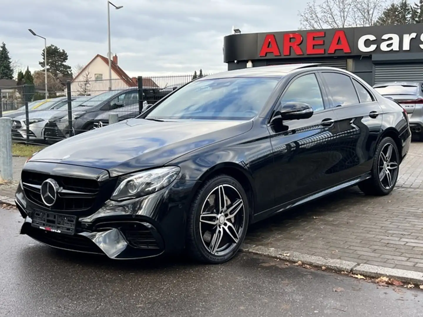 Mercedes-Benz E 350 d AMG 63 OPTIK*PANO*MBEAM*WIDE*360*DIST+ Schwarz - 1