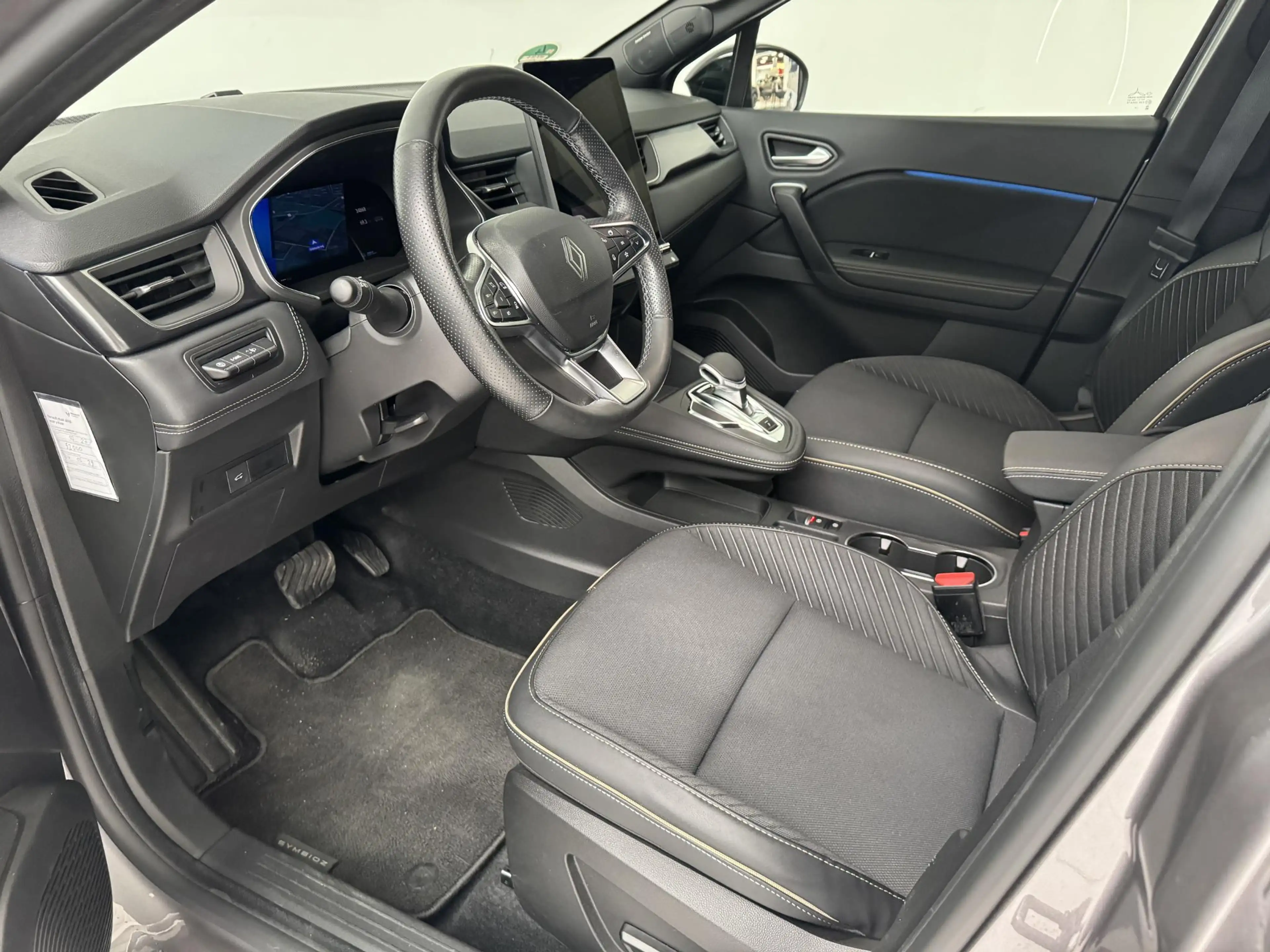Renault Symbioz 1.6 E-Tech full hybrid 145 Iconic | Navigatie | 36 — photo 23