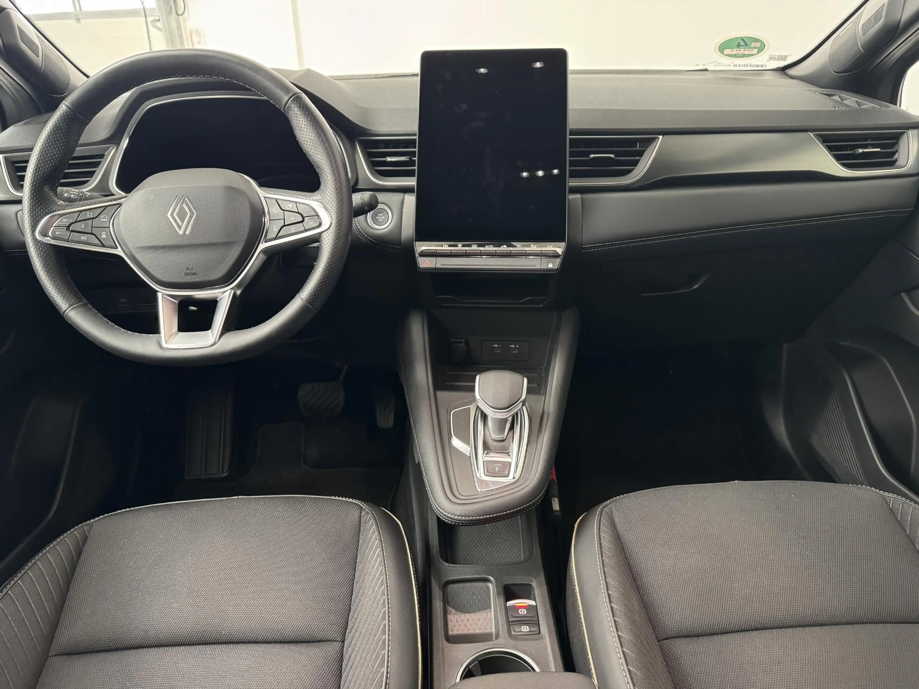 Renault Symbioz 1.6 E-Tech full hybrid 145 Iconic | Navigatie | 36 — photo 3
