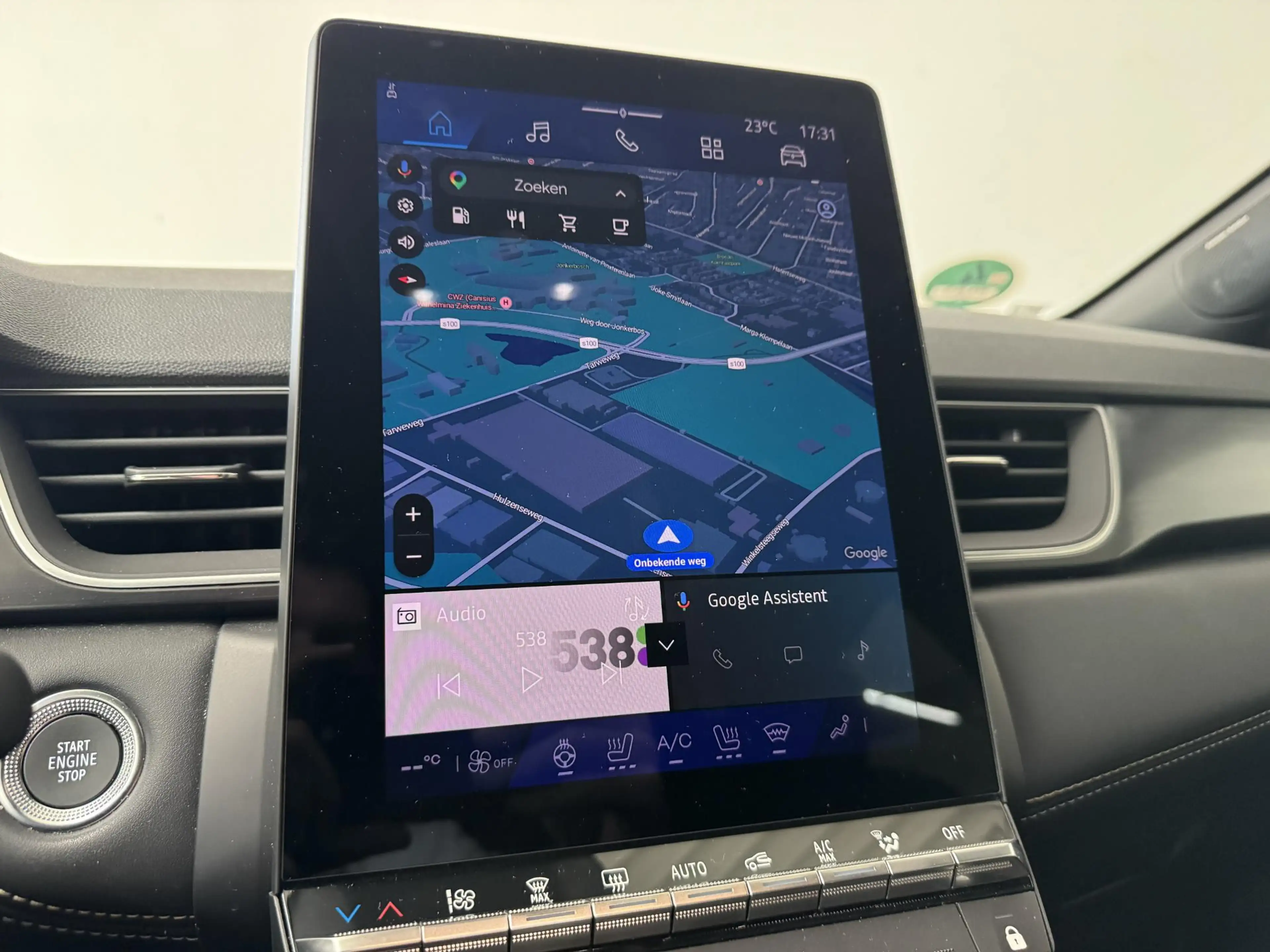 Renault Symbioz 1.6 E-Tech full hybrid 145 Iconic | Navigatie | 36 — photo 11