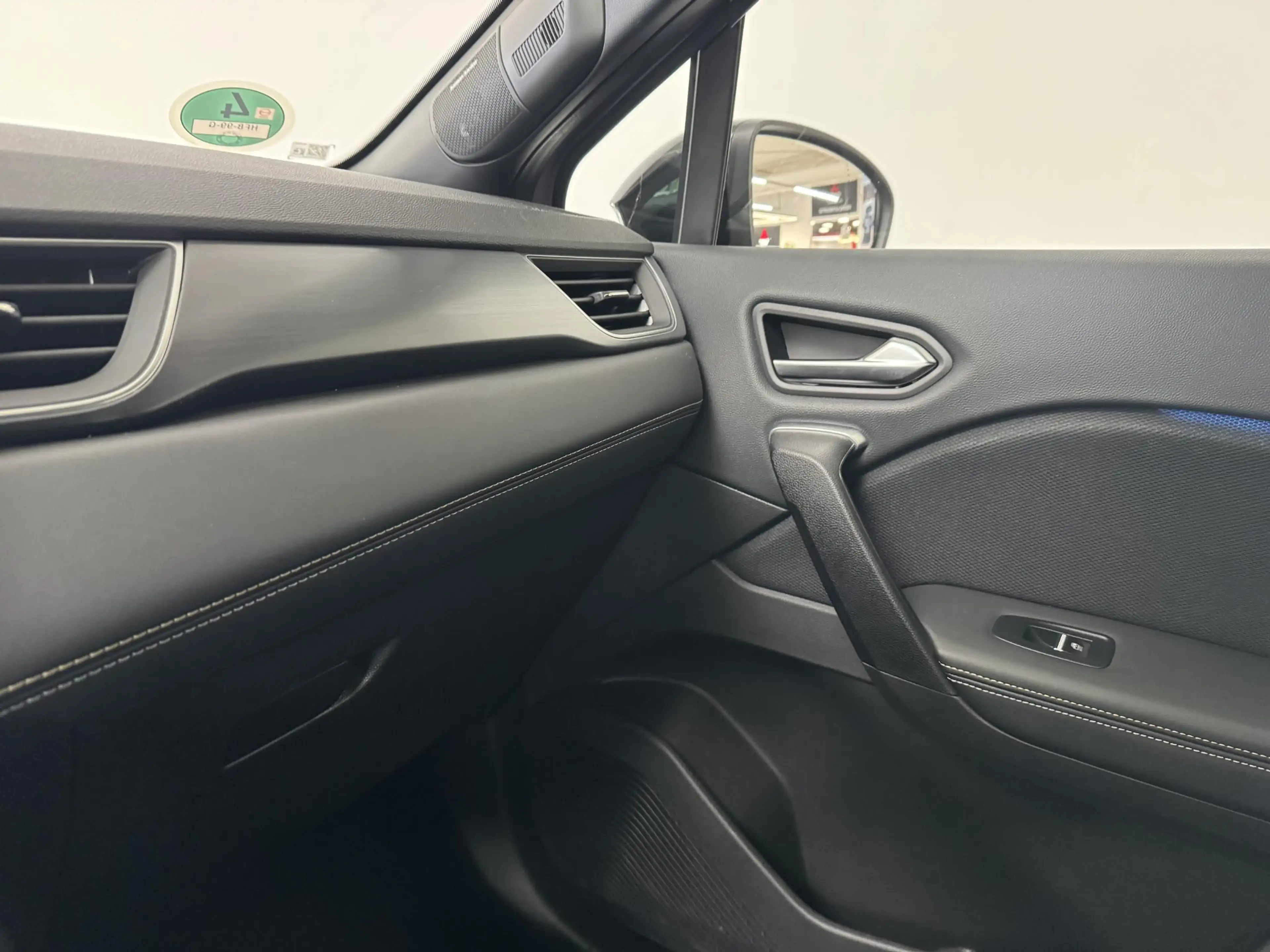 Renault Symbioz 1.6 E-Tech full hybrid 145 Iconic | Navigatie | 36 — photo 15