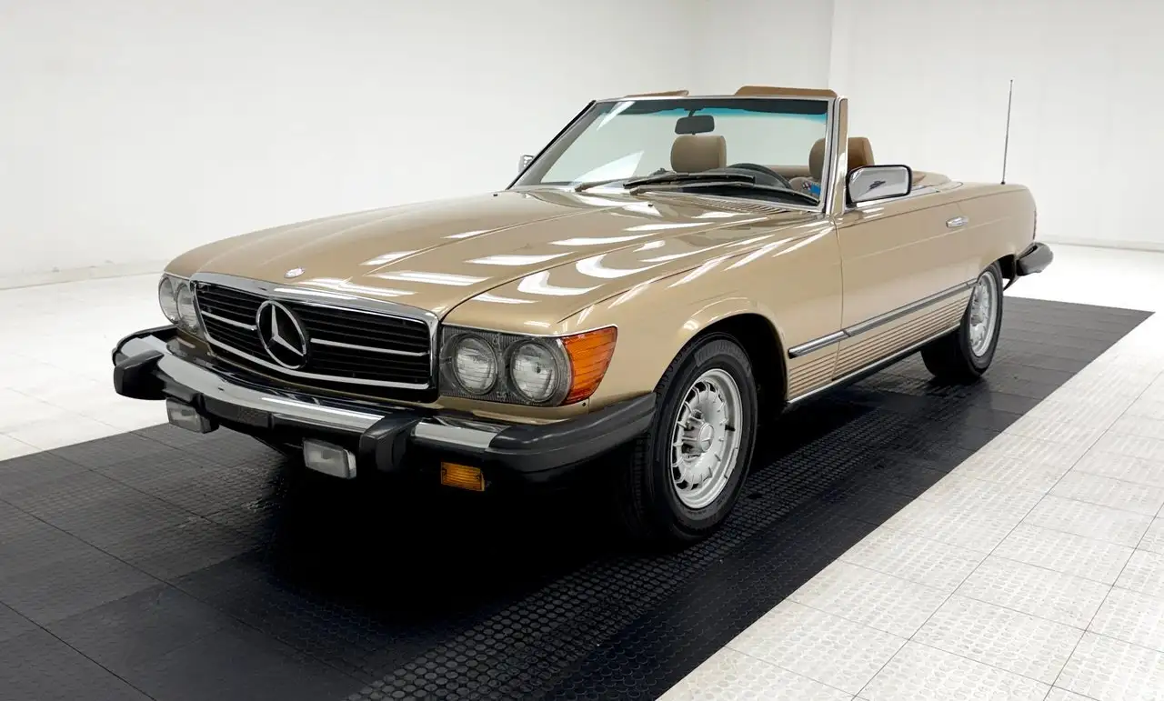 Mercedes-Benz 380 SL Convertible, foto 3