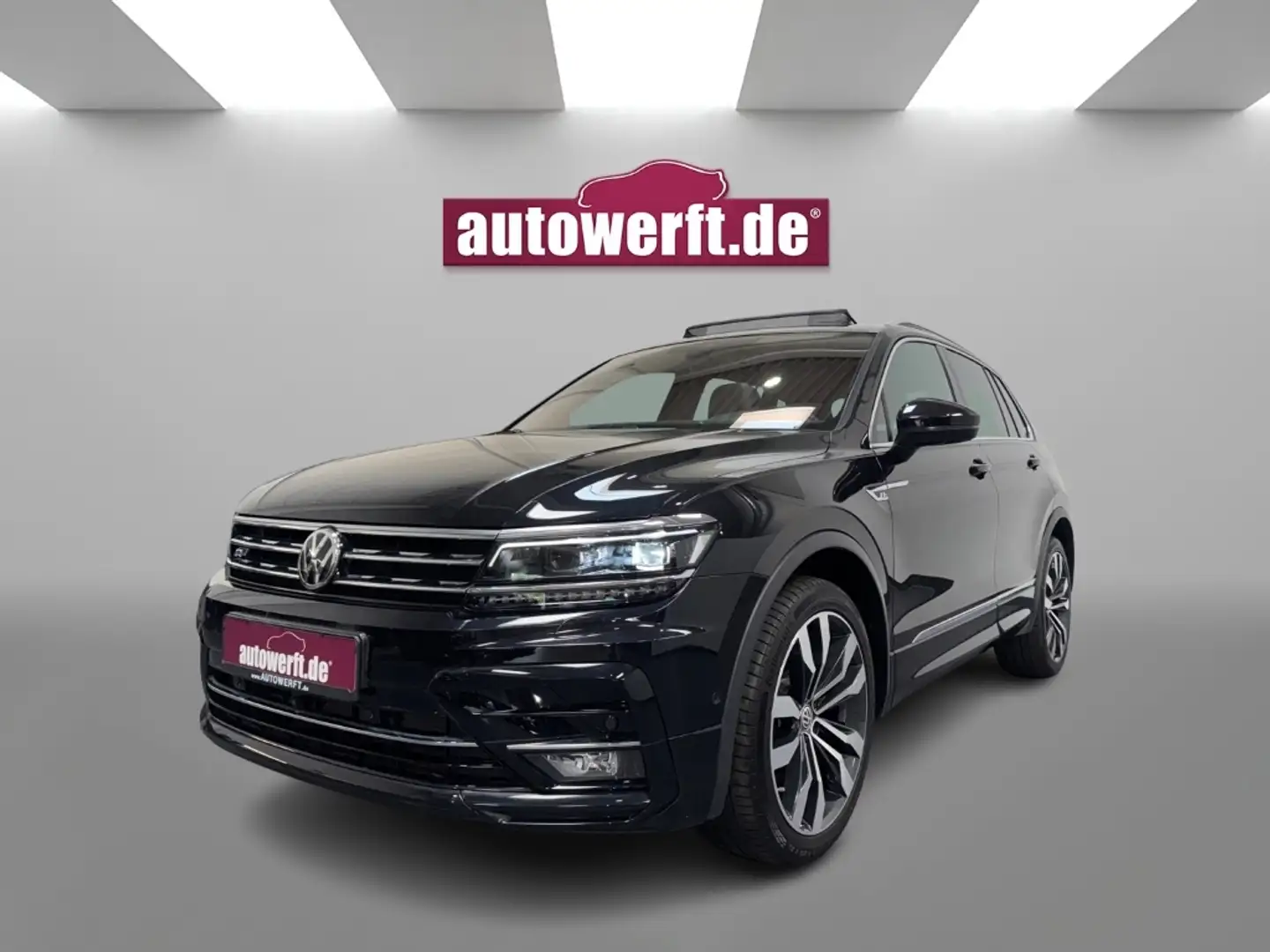 Volkswagen Tiguan 2.0 TSI 4M DSG 3x R LINE PANO AHK CAM NAVI STDHZ H Schwarz - 1