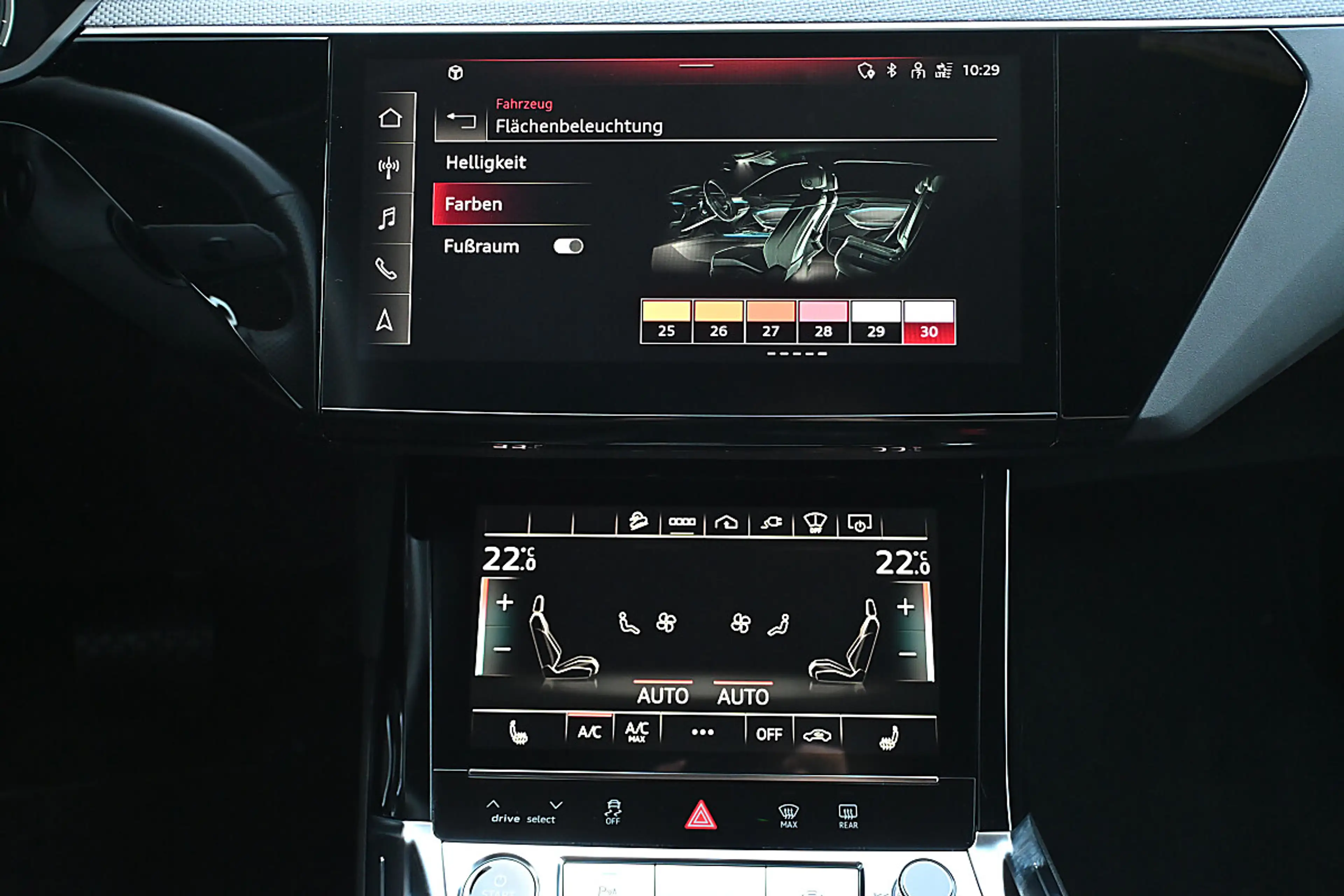 Audi e-tron 55 quattro 95kWh S-line black edition NP €118k ... — photo 14