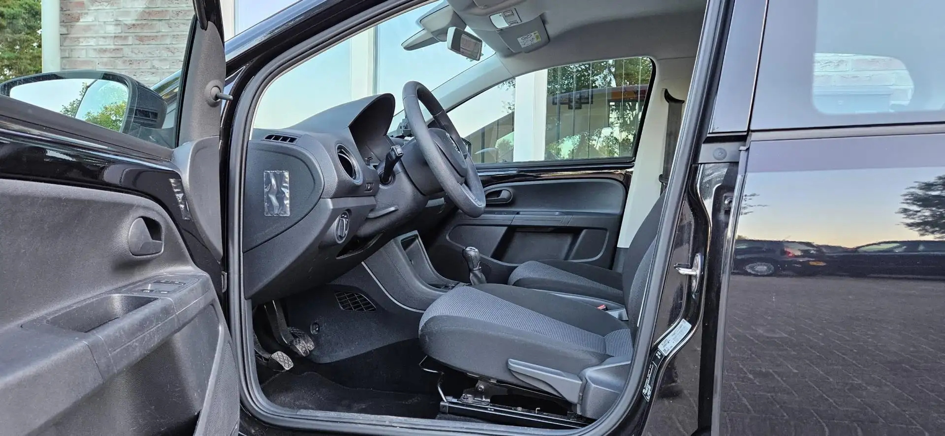 Skoda Citigo 1.0 Greentech Ambition Airco! Cruise Control! 5-De Zwart - 2