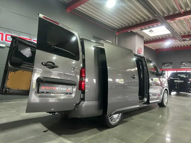Toyota Proace L2 Kasten Comfort Aut Navi R.Cam AHK BLIS