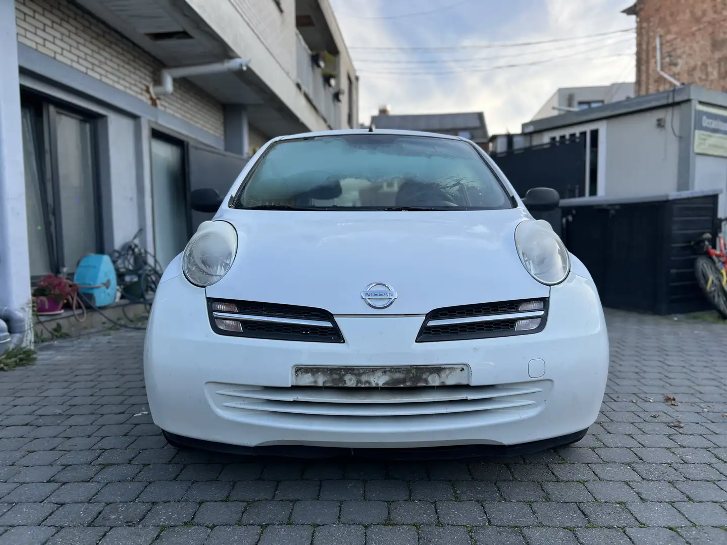 Nissan Micra 1.0i ECO Blanc - 1