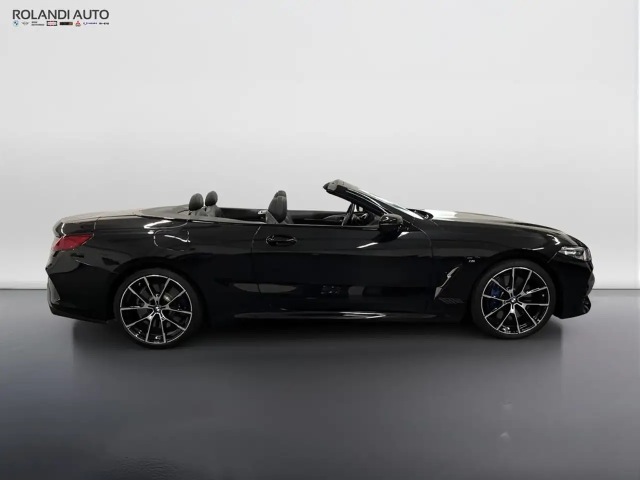 BMW 840 d Cabrio mhev 48V xdrive Individual Composition 4