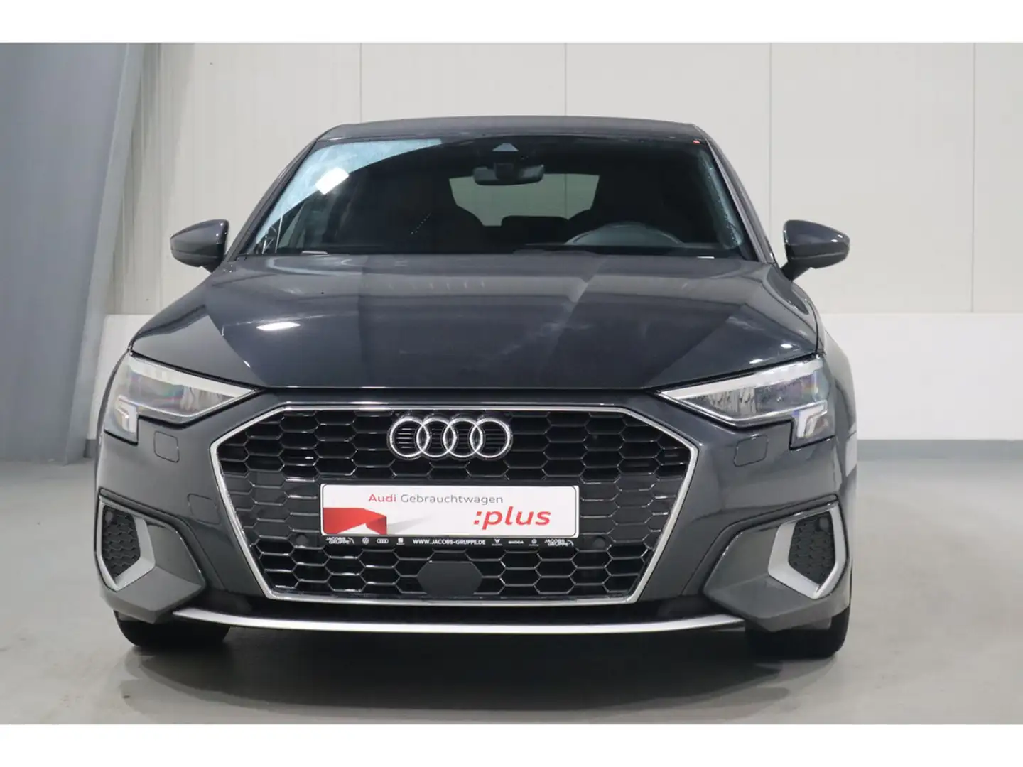 Audi A3 Sportback 30 TFSI advanced LED*PDC*R-Kamera * Grau - 2