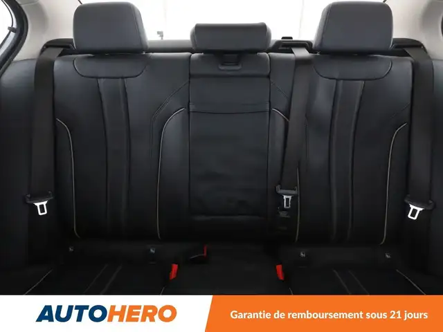 BMW 5 Series view 15