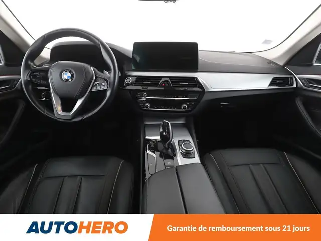 BMW 5 Series view 12