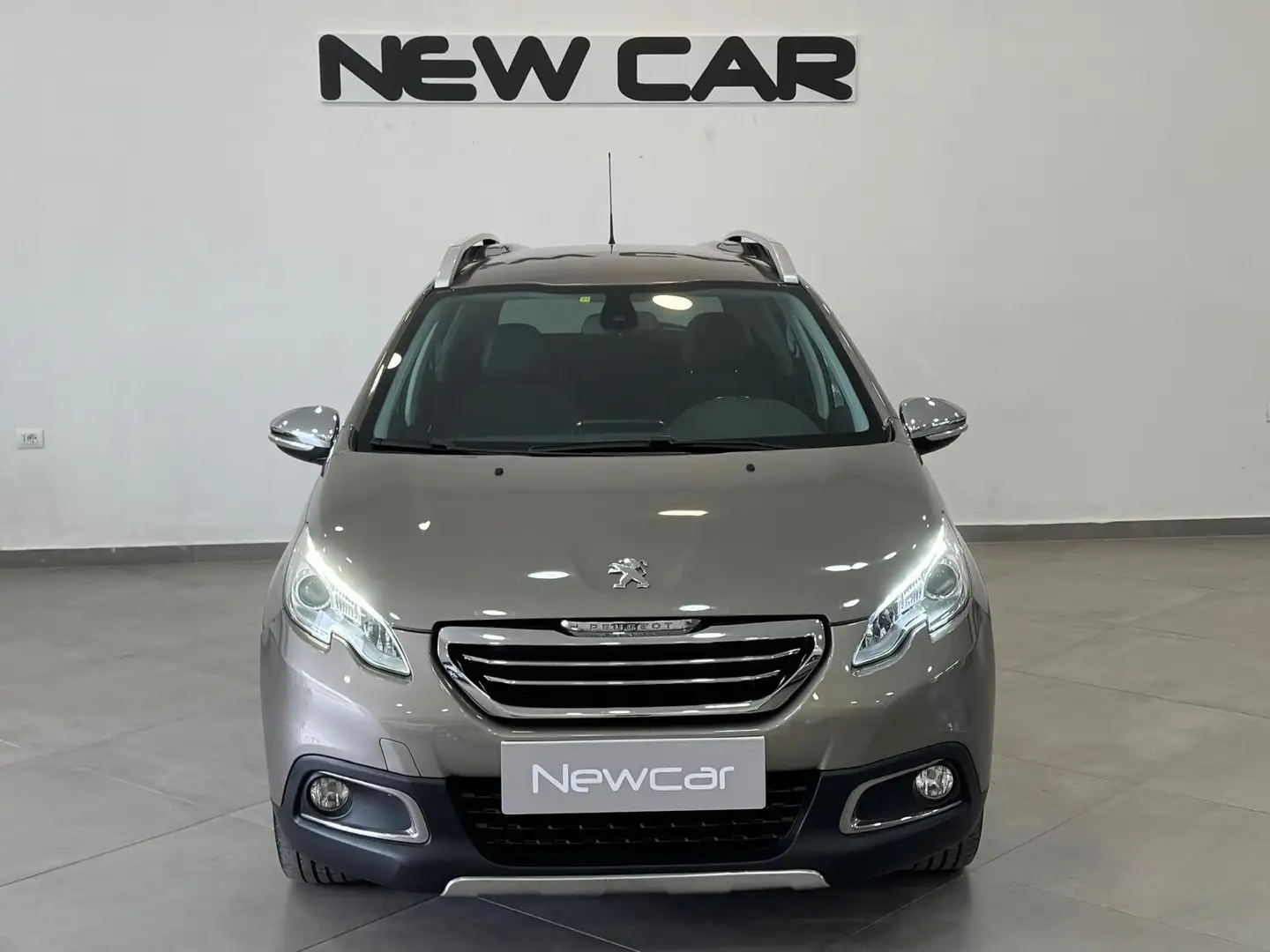 Peugeot 2008 BlueHDi 120 S&S Black Matt Grigio - 2