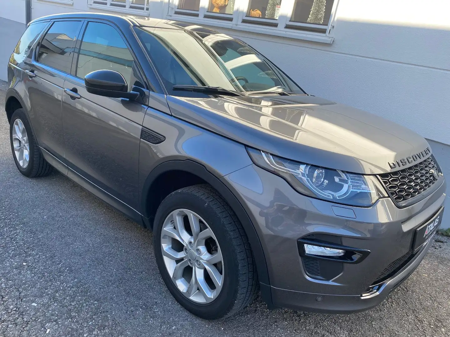 Land Rover Discovery Sport HSE *Panorama-Autom.-LED* Grau - 1