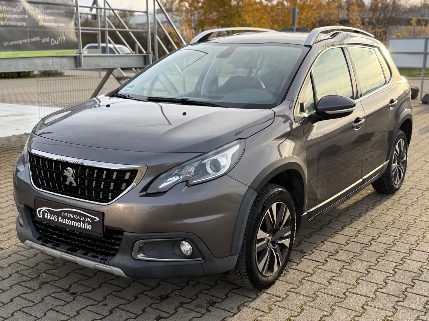 Peugeot 2008 Allure+Navi+PDC+Klima+Alus Grau - 1