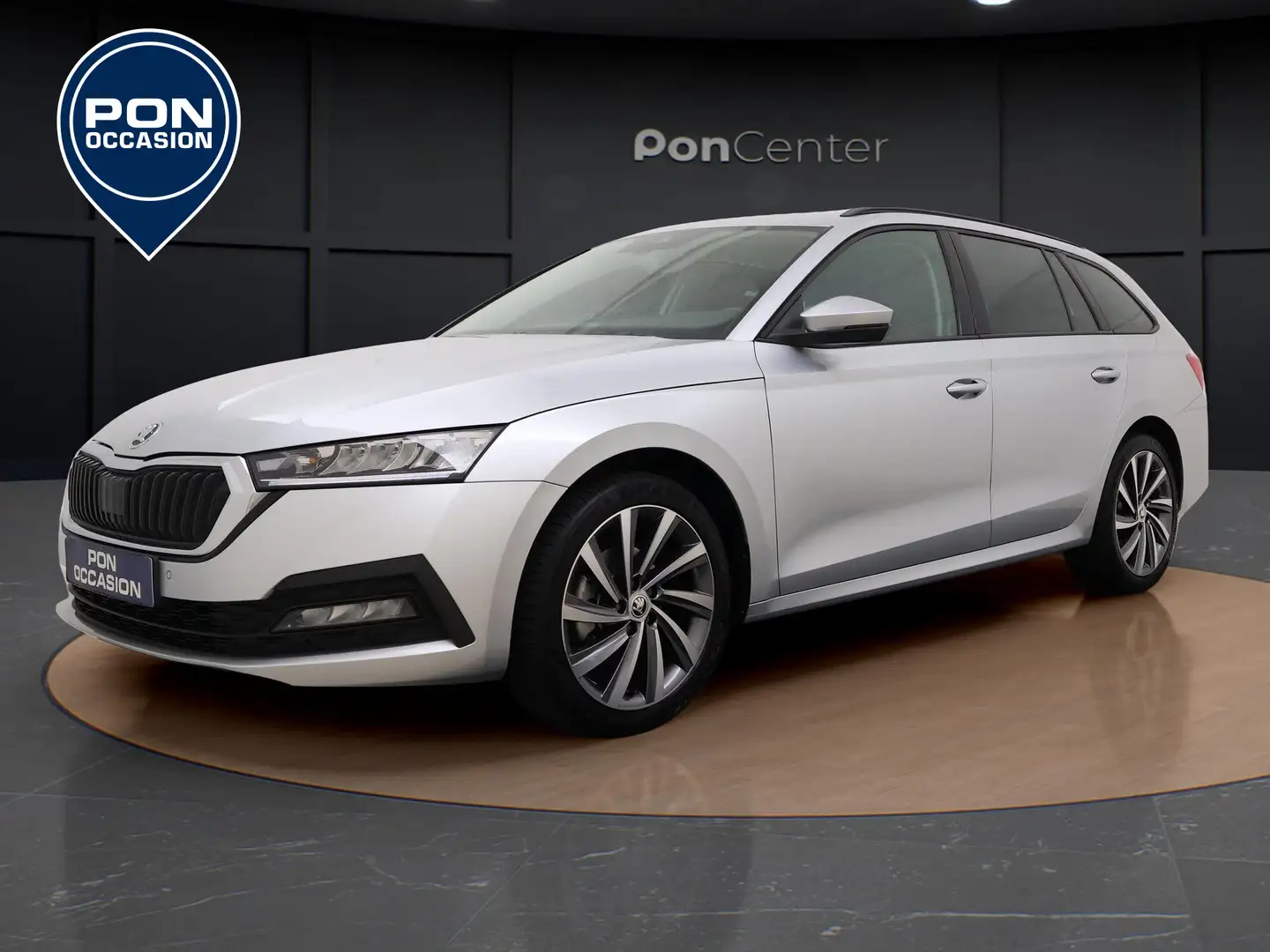 Skoda Octavia Combi 1.0 TSI 110 PK Business Edition | Navigatie Grijs - 1