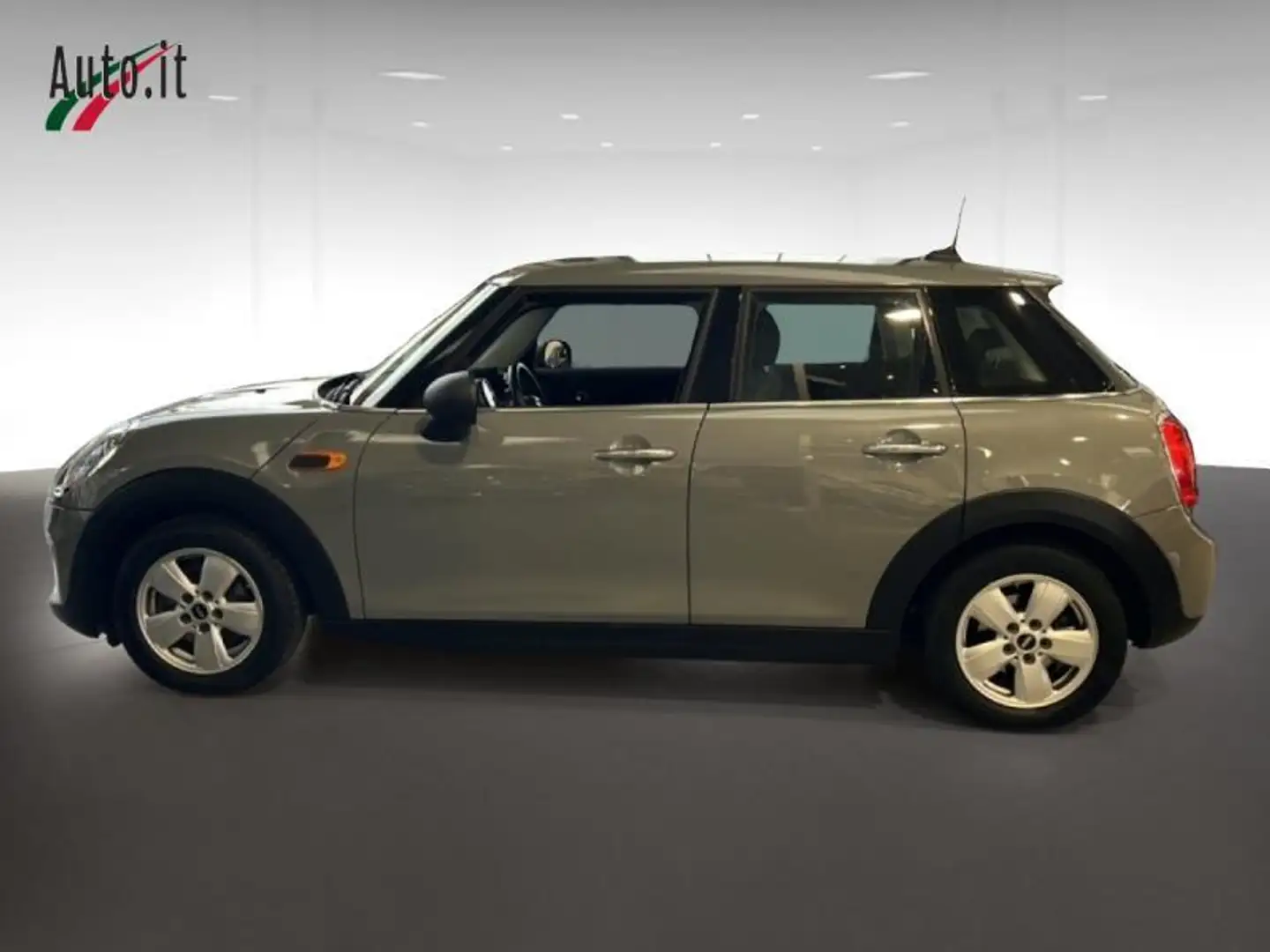 MINI One 5 Portes Grey - 2