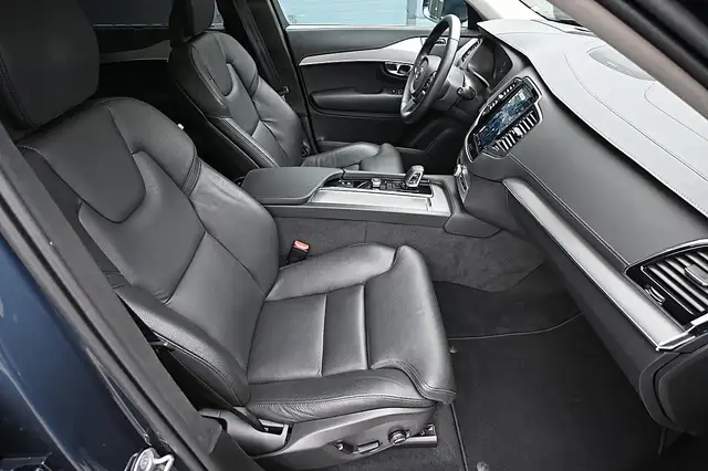 Volvo XC90 T8 AWD Recharge PHEV Ultimate Bright ACC, AHK s... Ansicht 4