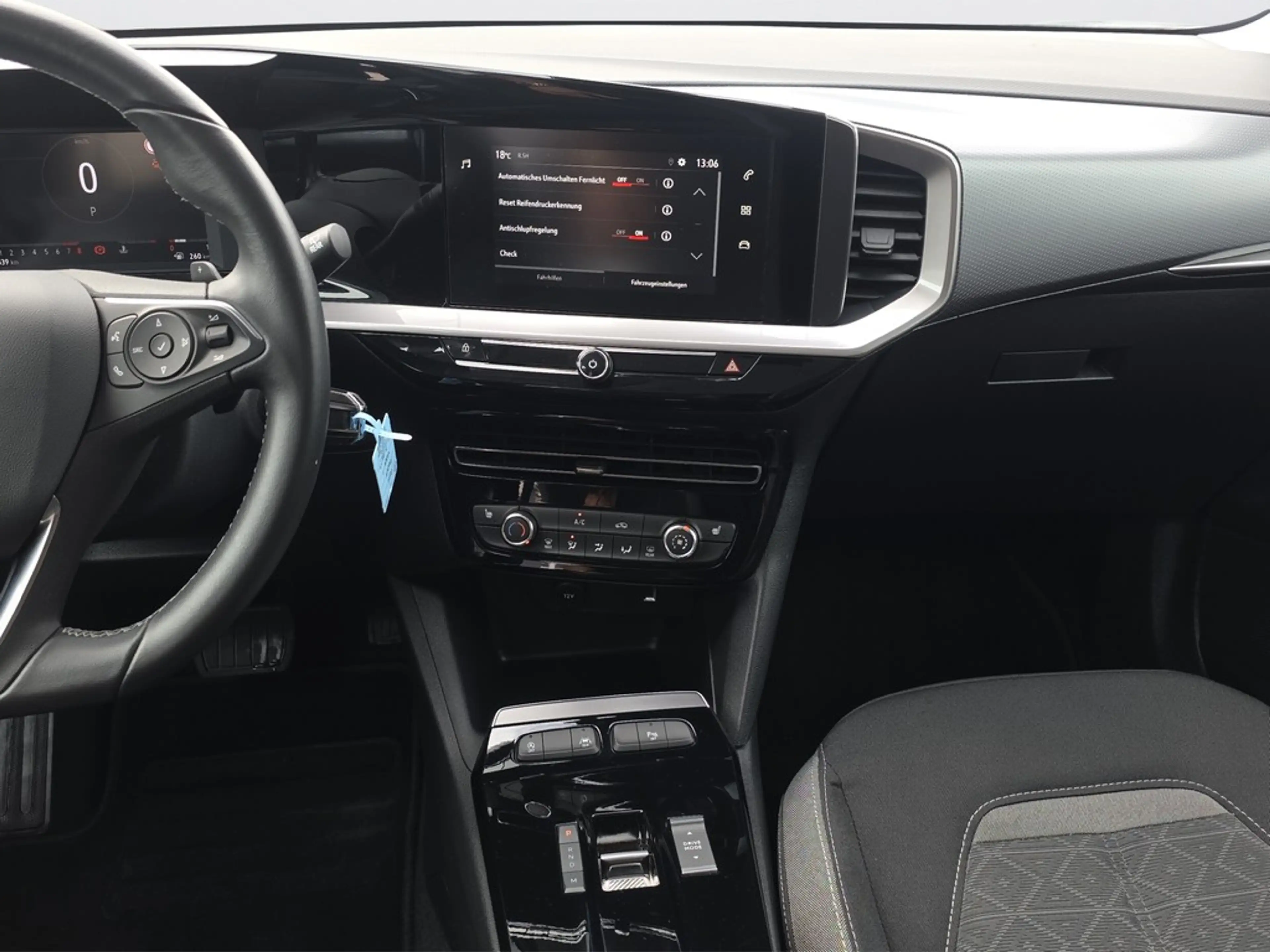 Opel Mokka-E Mokka Edition 1.2 Automatik LED/RFK/PDC HI/SHZ — photo 14