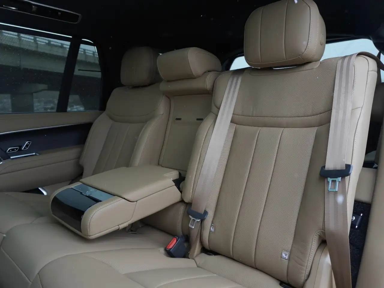 Land Rover Range Rover снимка Land Rover Range Rover