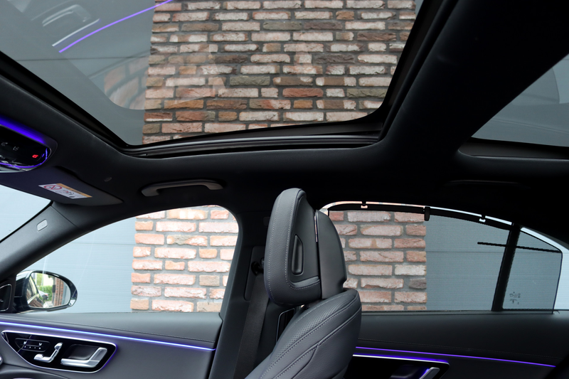 Mercedes-Benz E 400 e 4MATIC AMG Line | Hyperscreen | Luchtvering | Ac — photo 4