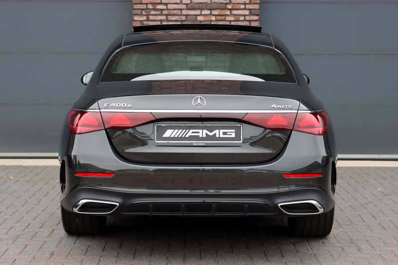 Mercedes-Benz E 400 e 4MATIC AMG Line | Hyperscreen | Luchtvering | Ac — photo 15