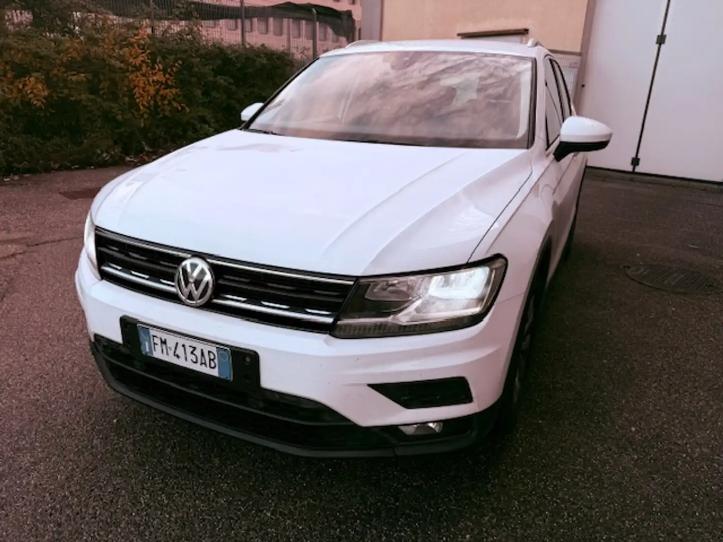 Volkswagen Tiguan Tiguan 1.6 tdi Style 115cv Bianco - 2