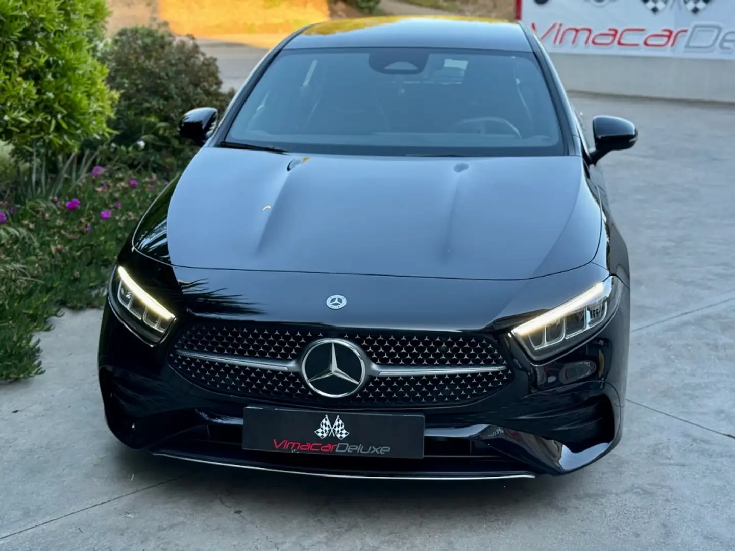 Mercedes-Benz A 180 180d Progressive Line Advanced 8G-DCT Noir - 2