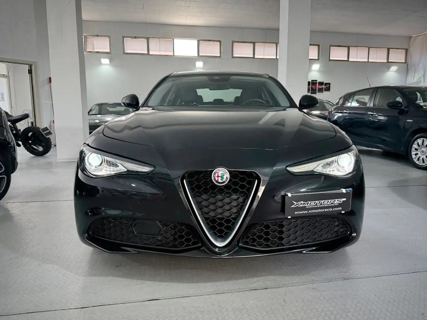 Alfa Romeo Giulia 2.2 Turbodiesel 150 CV AT8 Super Zwart - 2