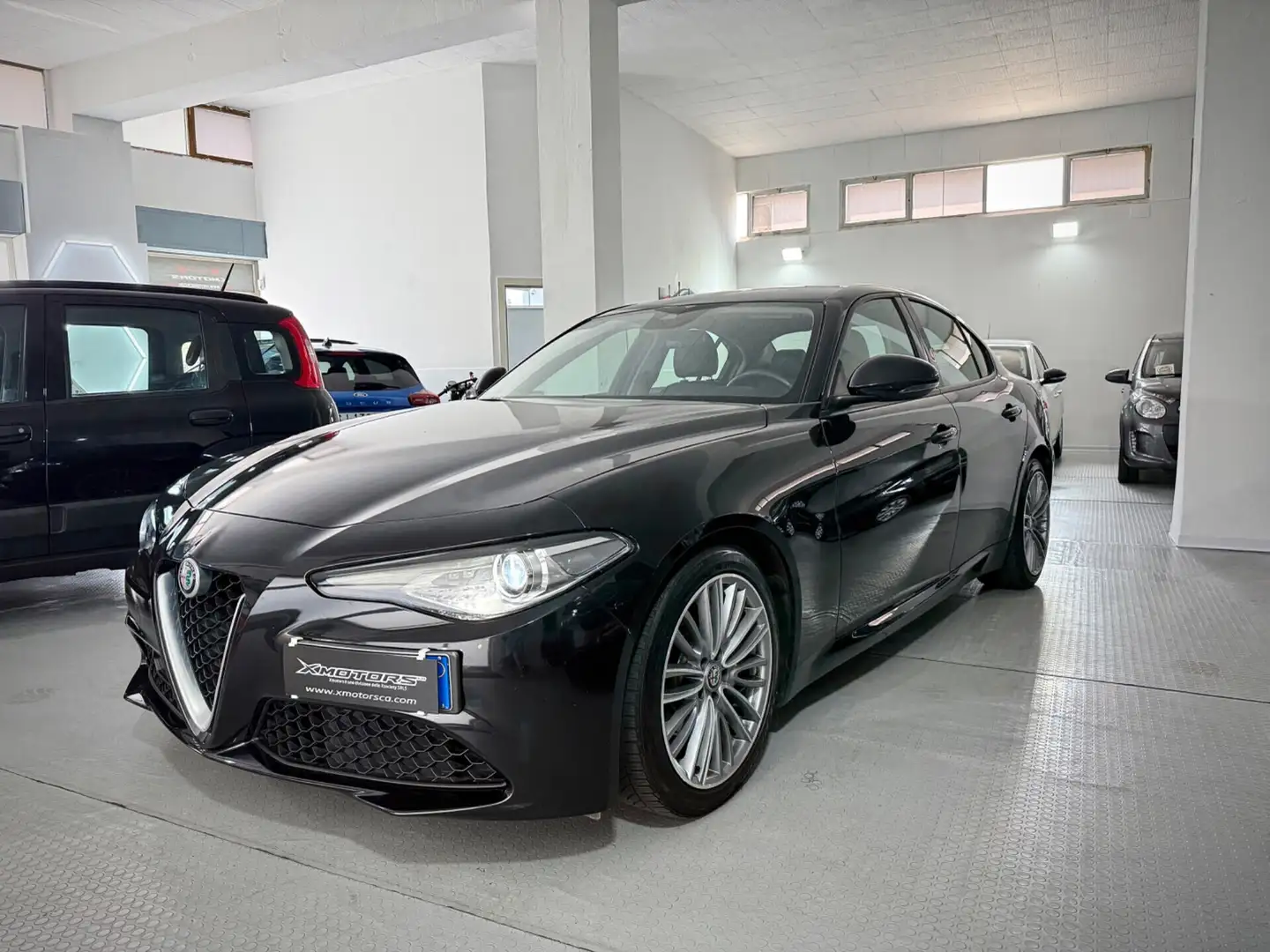 Alfa Romeo Giulia 2.2 Turbodiesel 150 CV AT8 Super Zwart - 1