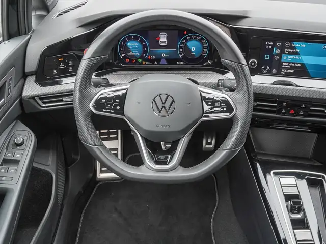 Volkswagen Golf view 11