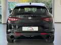 Alfa Romeo Stelvio 2.0 Turbo 200cv AT8 Q4 Executive Active Suspension Zwart - thumbnail 6
