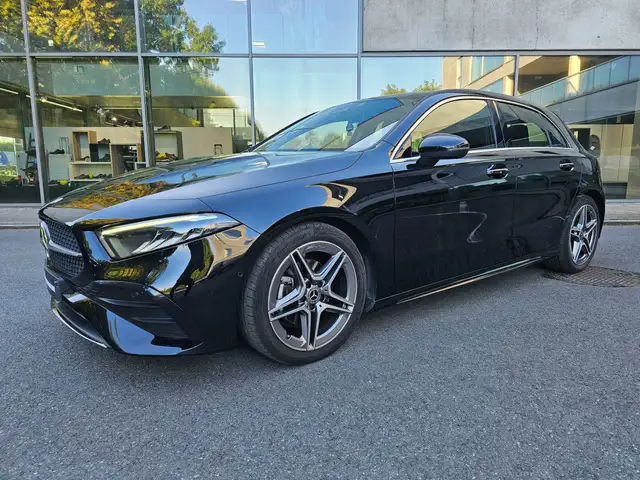 Mercedes-Benz A 200 A 200 AMG Line