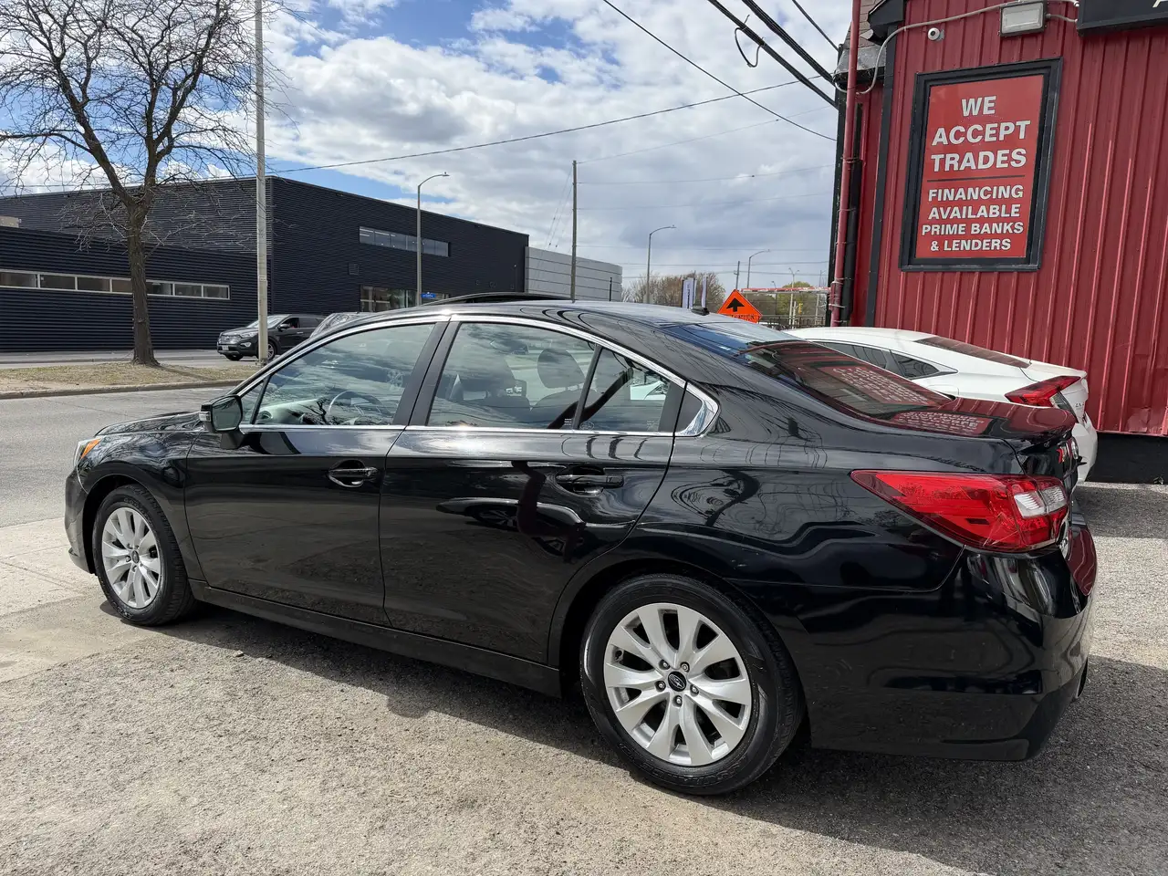 Subaru Legacy снимка Subaru Legacy