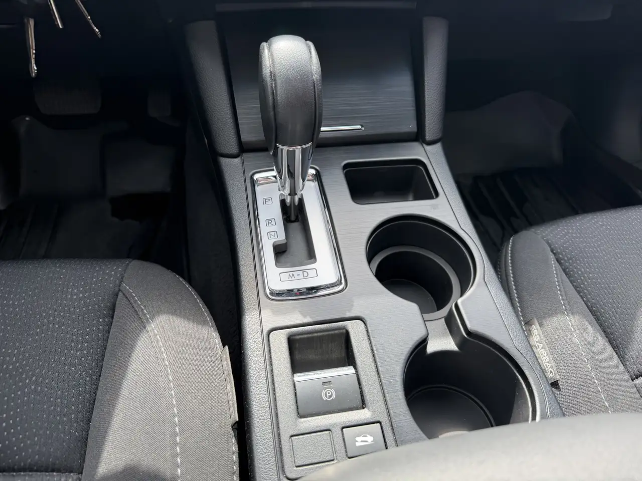 Subaru Legacy снимка Subaru Legacy
