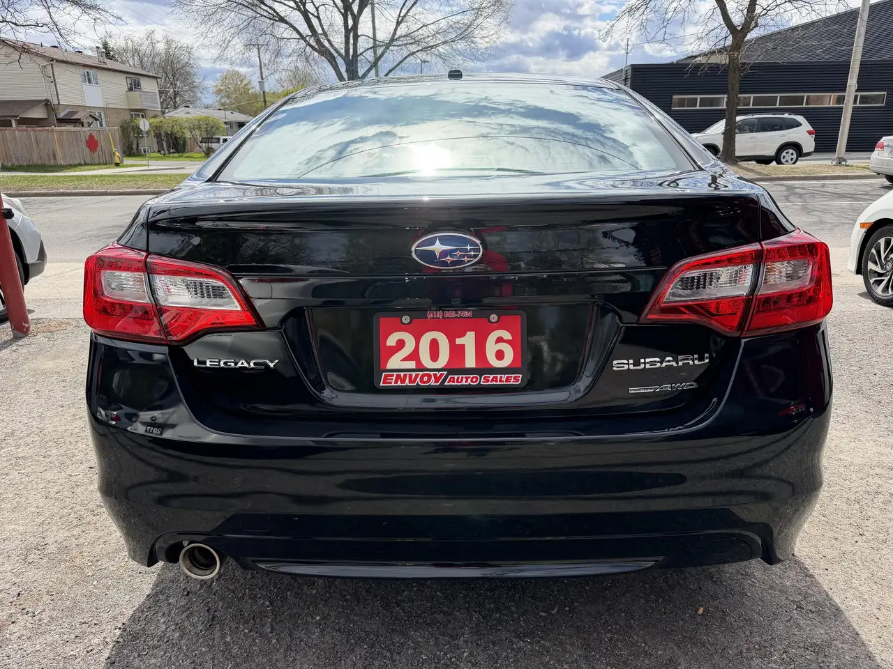Subaru Legacy снимка Subaru Legacy