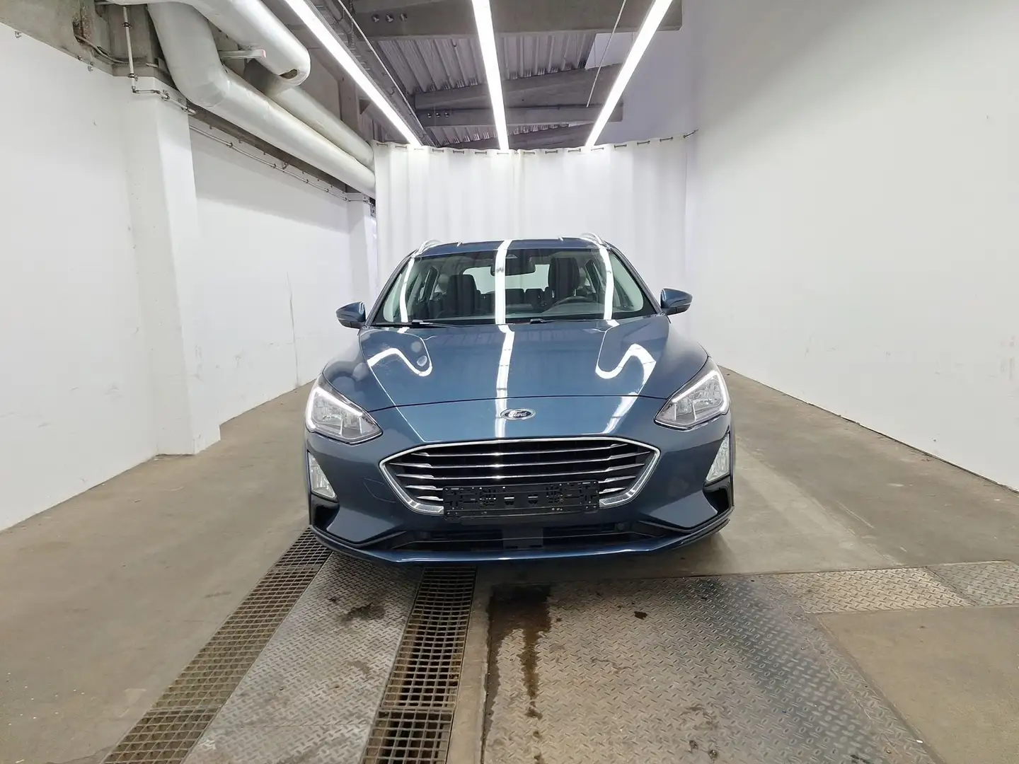 Ford Focus Titanium LED Navi AppleCarPlay SHZ Parkassist. Bleu - 2