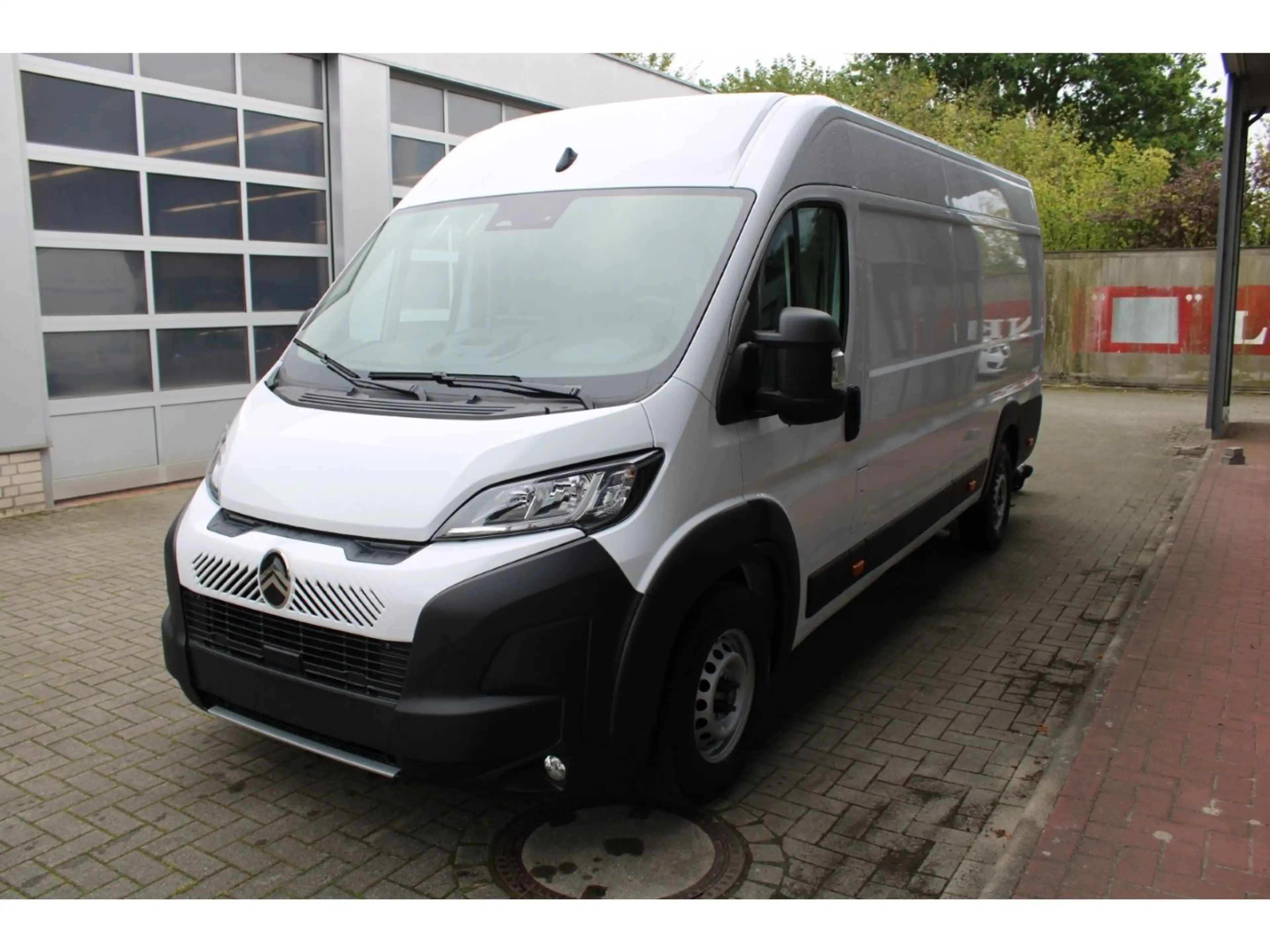 Citroen Jumper Kasten Hochraum 35 L4H2 Heavy BlueHDi 180 — photo 2
