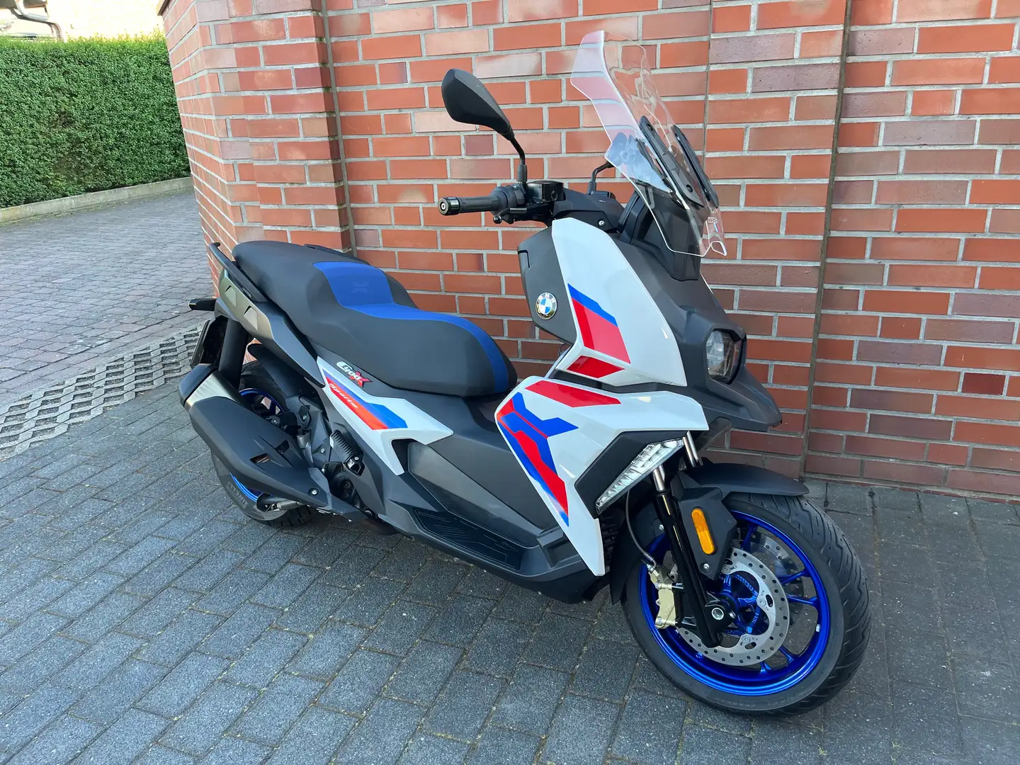 BMW C 400 X Style Sport Alb - 1