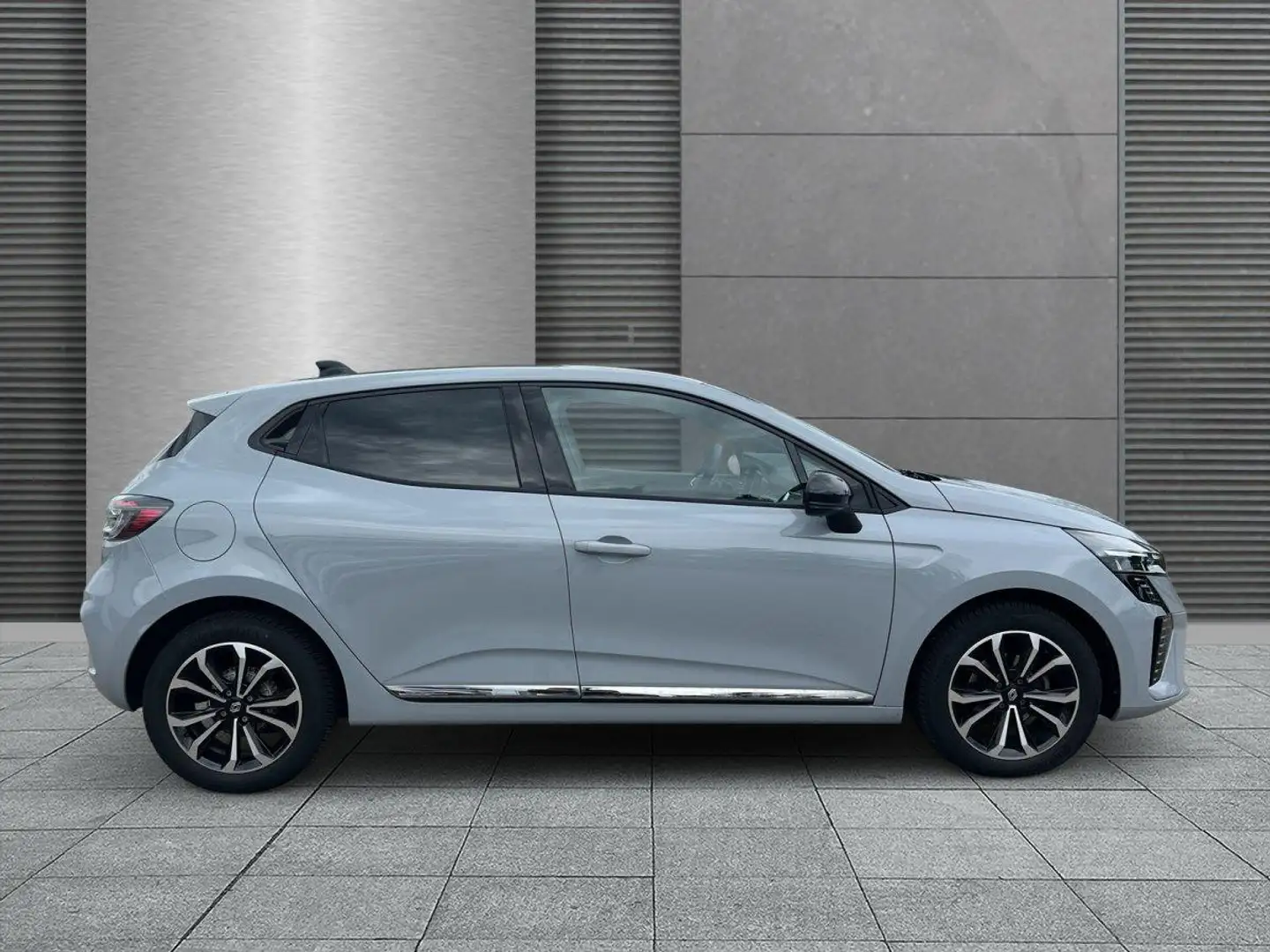 Renault Clio Techno SHZ+LED+RFK TCe 90 X-Tronic Autom. 66 kW... Grau - 2