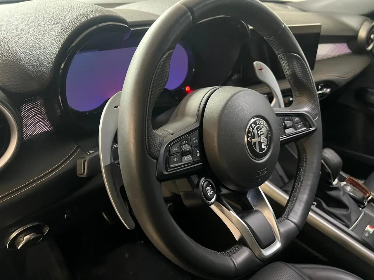 Alfa Romeo Tonale 2024 — фото 14
