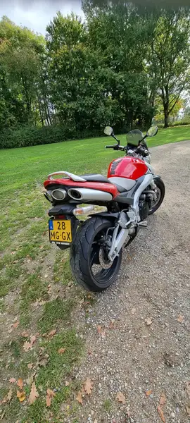Suzuki GSR 600 - foto 2