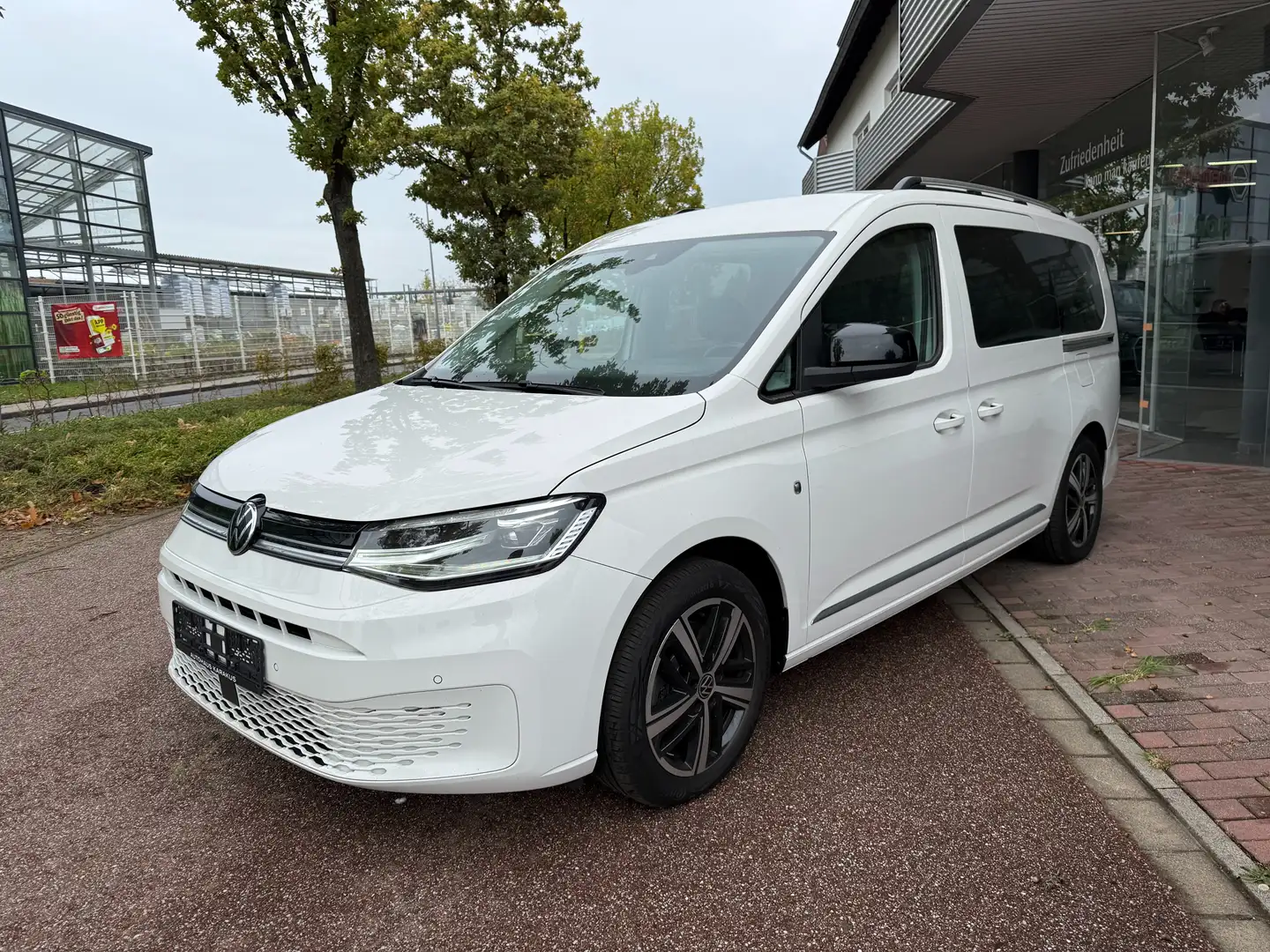 Volkswagen Caddy Maxi TDI DSG Style LED/Navi/Carplay/ACC/dig.Tacho Blanc - 2