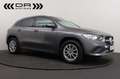 Mercedes-Benz GLA 180 DCT 7-GTRONIC - Apple Car Play/Android NAVI - C... Gris - thumbnail 3