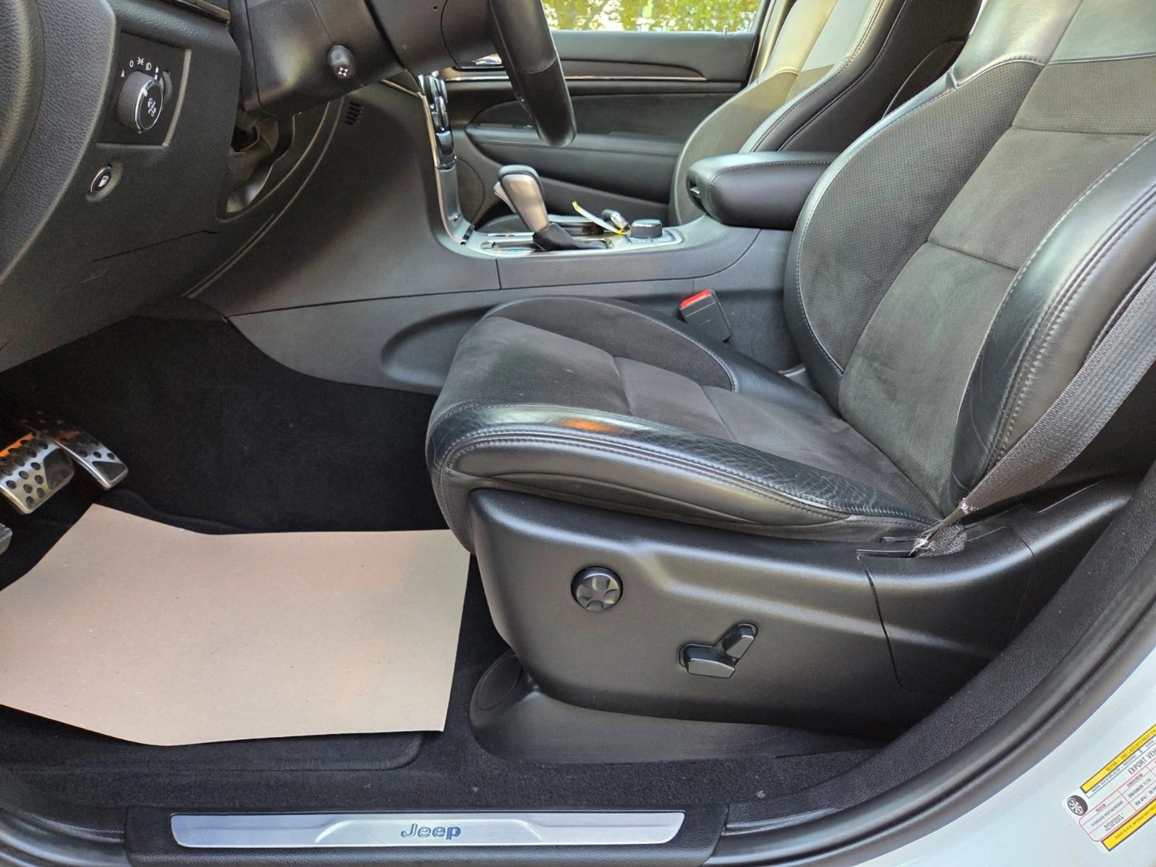 Jeep Grand Cherokee 3.0 CRD S +PANO+MEMORY+ — photo 13