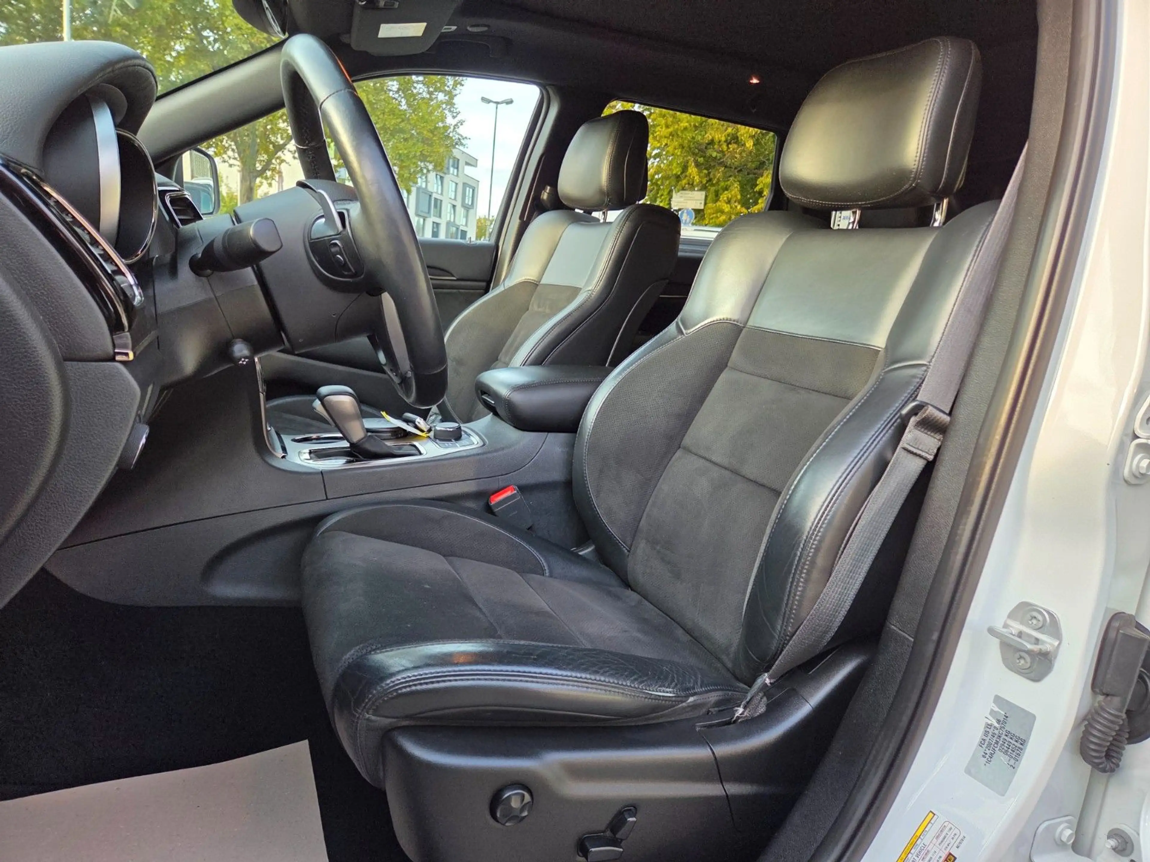 Jeep Grand Cherokee 3.0 CRD S +PANO+MEMORY+ — photo 12