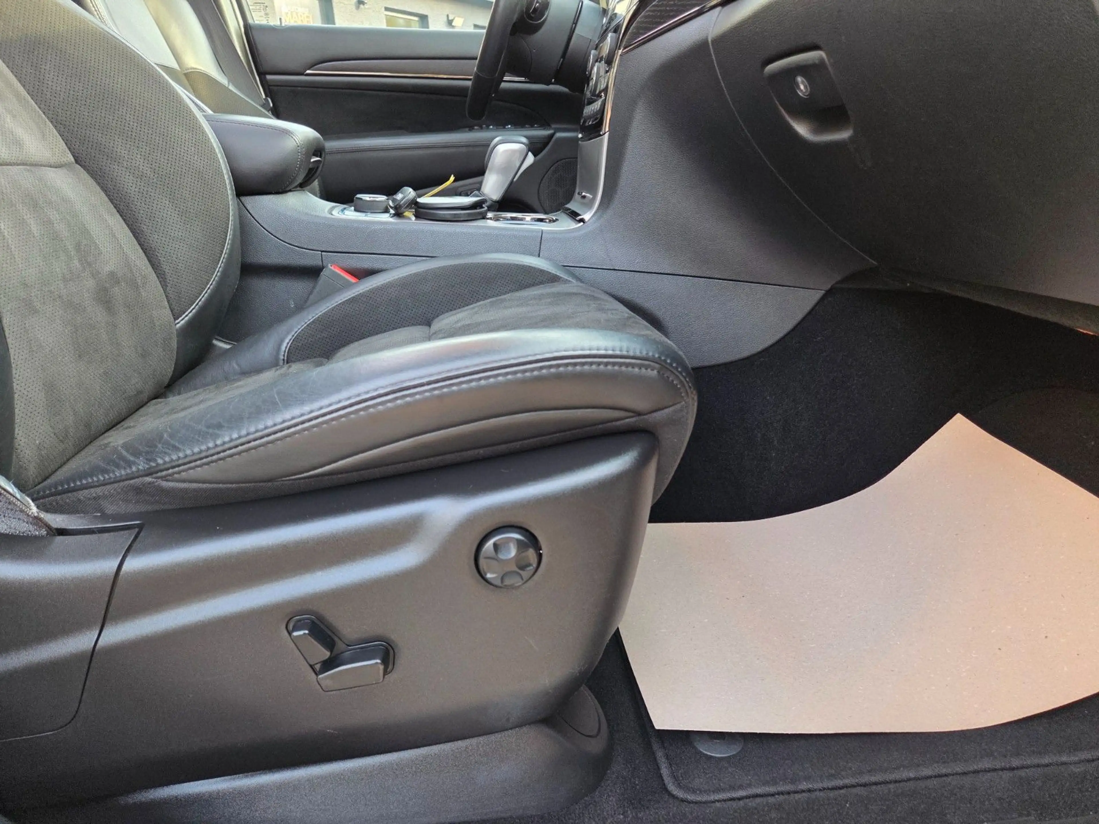 Jeep Grand Cherokee 3.0 CRD S +PANO+MEMORY+ — photo 9