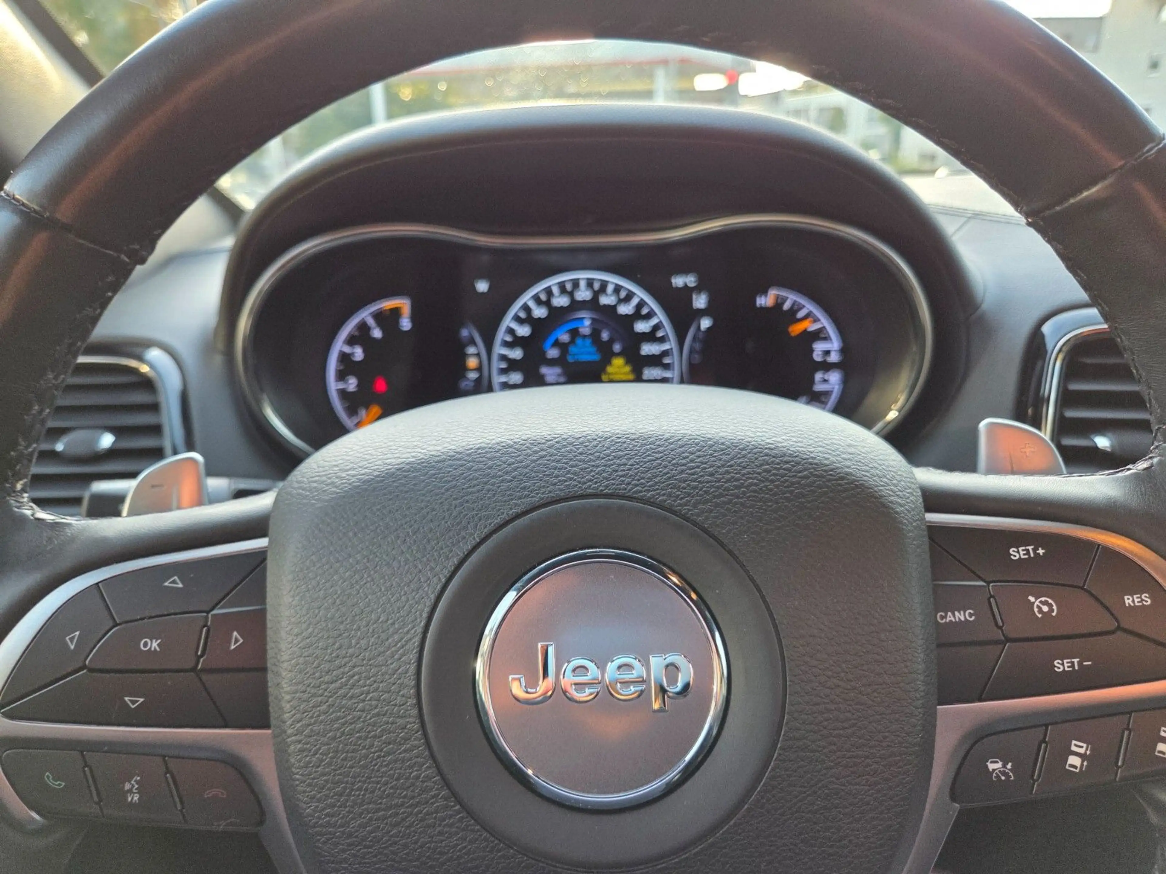 Jeep Grand Cherokee 3.0 CRD S +PANO+MEMORY+ — photo 18