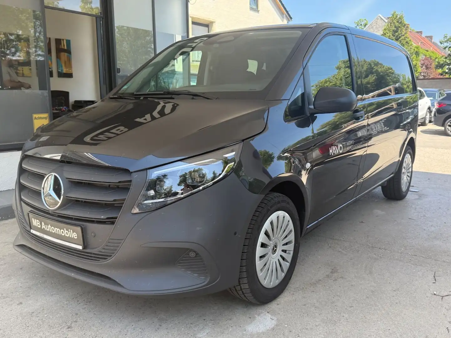 Mercedes-Benz Vito Kasten 116 CDI *LED*AHK* Grau - 1