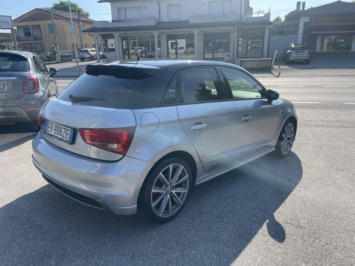 Audi A1 A1 Sportback 1.6 tdi S Line Edition 90cv Argento - 2